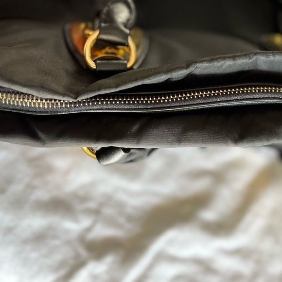 Authentic- PreOwned Prada, Nylon Bag, Excellent Condition - Picture 5 of 13